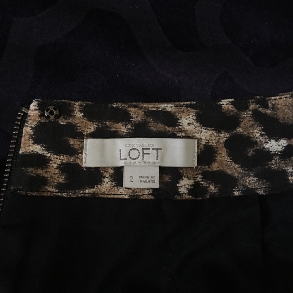 Fall Fashion Leopard Pencil Skirt - Picture 2 of 4